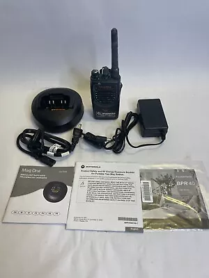 X1 Motorola Mag One BPR40 UHF Two Way Radio • $49.99