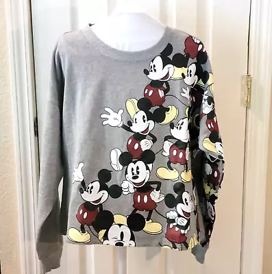 Disney Mickey Mouse Crop Sweatshirt Women's Size Medium Graphic Print NWT • $15.75