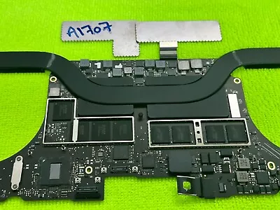 (820-00928-A) Logic Board Of 2017 MacBook Pro 15” I7 2.8GHz 16GB RAM For PARTS • $49