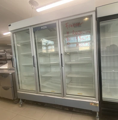 £1700 • Buy Commercial 3 Doors Multideck Freezer  Fridge Tested07405270424