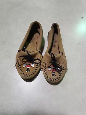 Minnetonka Moccasin Beaded Thunderbird Brown Suede Leather Slip On Shoes Size 7 • $19.25