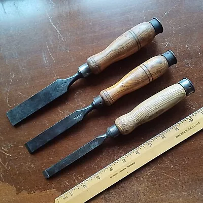 3 GOOD Graduated Heavy Duty VINTAGE Mortice Wood Chisels 2× TYZACK & T. Turton • £10.50