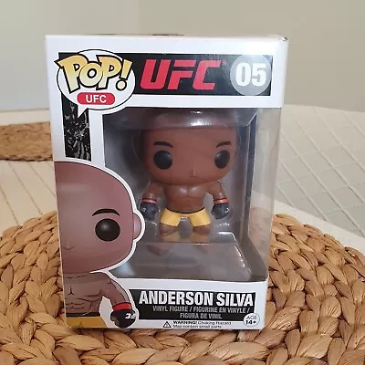 OP! Vinyl 10690  UFC Anderson Silva  Figure ***Rare Find*** • £50