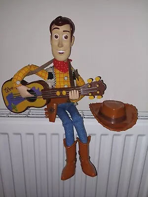 Vintage 'Woody' Sheriff With Interactive Guitar. Mattel 1999 *Working*! • £19.99