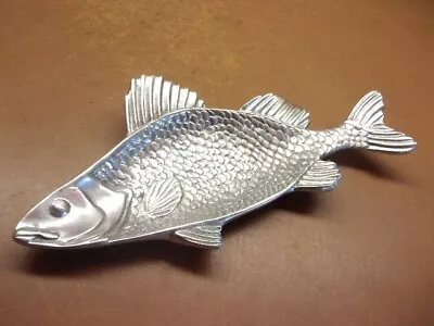Beautiful Mariposa Brilliante Aluminum Fish Dish 9 1/2  X 4 3/4  Mexico NICE! • $19.99