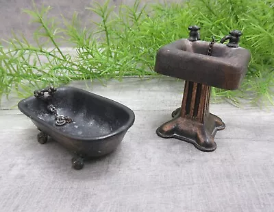 Durham 1977 Miniature Claw Foot Bathtub & Pedestal Sink Brass Look Metal Dollhou • $24