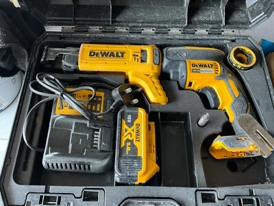 £200 • Buy DeWalt DCF620D2K 18v 1x5amp  Li-Ion BL Autofeed Collated Drywall Screwdriver