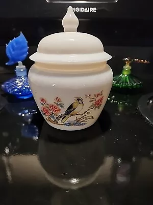 0134 Avon Ginger Jar 1970s Milk Glass Collectable • $7