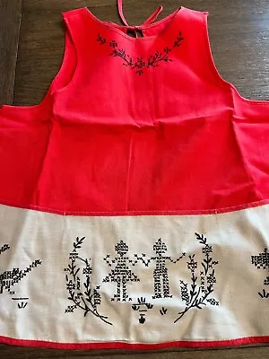 Vintage  Childs'  Smock Apron Red Gray 3 Pockets Embroidered Animals People • $14.99