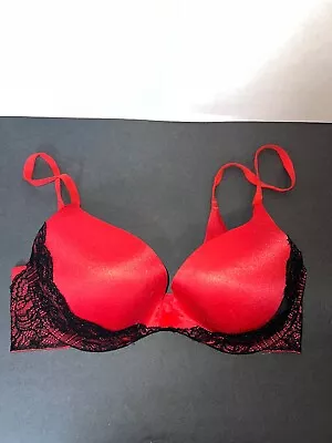 VICTORIA'S SECRET Very Sexy Push Up/Pigeonnant Red Black Rhinestones Size 36D • $11.99