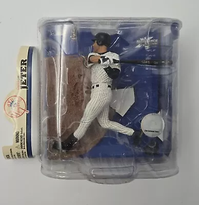 Derek Jeter McFarlane MLB Series 22 Action Figure New York Yankees 2008 NEW • $29.97