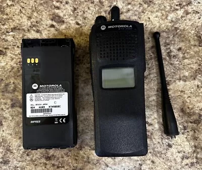 MOTOROLA XTS2500 1.5 UHF R1 380-470mhz P25 Digital Radio H46QDD9PW5BN *HAM* • $129.99