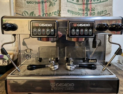 2 Group Coffee Machine Deals ⇒ Best Sales in UK | Dealsan