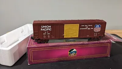 MTH Premier 20-93021 Union Pacific 50’ Box Car • $29.75