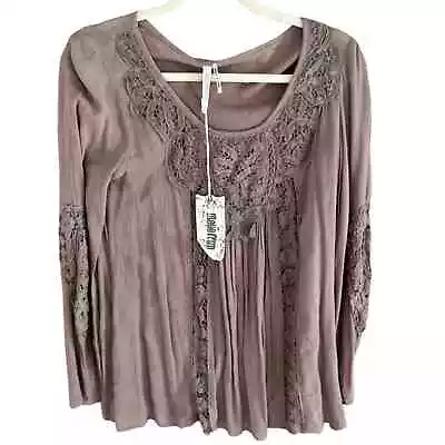 NWT Monoreno Sepia Long Sleeve Top With Floral Lace Detail Size Small • $16