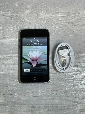 Apple IPod Touch 2nd Generation 8GB - Black • $15.99