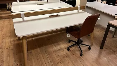 White Office/Meeting/Boardroom/Conference Table Seats 6 Beech Legs Cable Tidy • £210