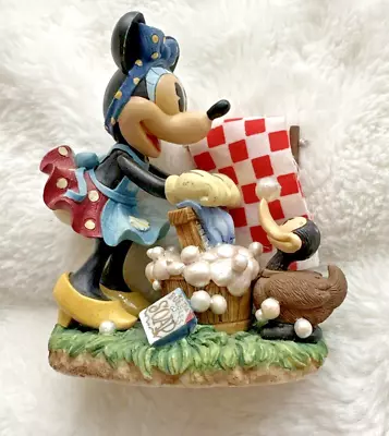 Vintage Disney Minnie Mouse Figurine - Bubbles Soap Wash. EXCELLENT CONDITION • $19.50