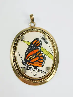 Vintage DG Signed Monarch Butterfly Oval Gold Tone Pendant 2 3/8  • $29.99