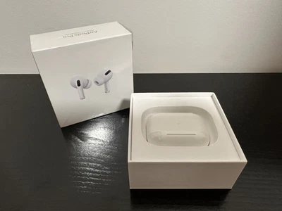 $1.25 • Buy Apple AirPods Pro With Wireless Charging Case - White (in Excellent Condition)