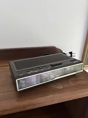 Vintage Woodgrain Sanyo Alarm Clock Radio RM 5005. Retro • $49.95