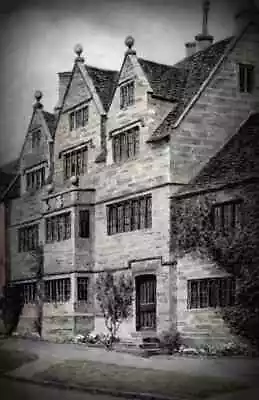 £8.99 • Buy A4 Photo A R Quinton Tudor House Broadway Worcs 3311