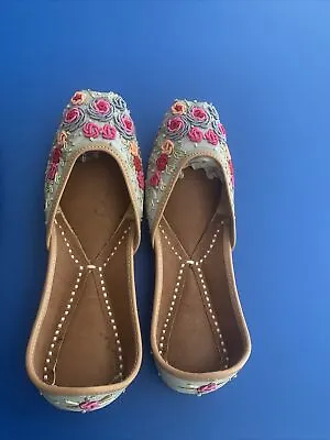 US 6 To 8NEW WOMEN KHUSSA SHOES PUNJABI JUTTI MOJARI BALLET FLAT SANDAL DD183G • $45