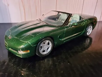 Maisto 1998 Chevy Corvette C5 Convertible 1:18 Scale Diecast '98 Model Car Green • $39.95