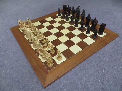 Chess Set - Battle Of Hastings - Studios Anne Carlton – SAC • £160