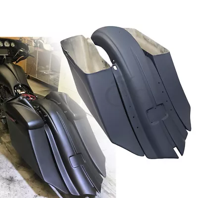 stretched saddlebags and fender