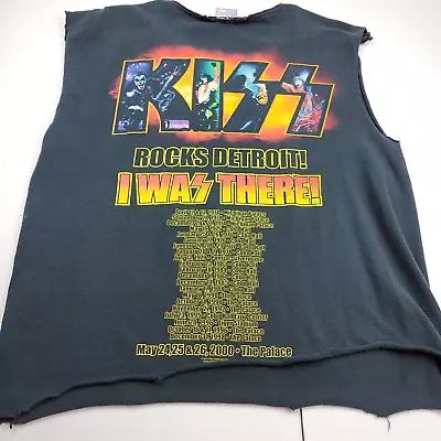 Vintage 2000 KISS Rocks Detroit Tee Shirt Thrashed Cut Large 44 No Sleeves Band • $25.49