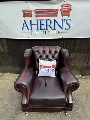 *Antique Oxblood  Leather Chesterfield Wing Back Chair FREE DELIVERY 🚚* • £425