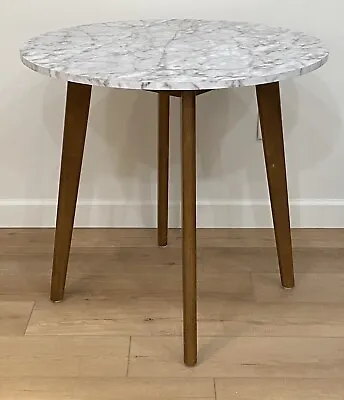 Round Breakfast Nook Dining Table With Wood Legs/ Faux Marble Top • $115