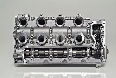 CYLINDER HEAD New Volvo C30 C70 S40 V50 V70 2.0 D 16V D4204T 36000923 + Bolts • $1898.95