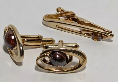 Vintage SWANK Brown Glass Oval Gold Tone Open Circle Tie Bar Cufflink Set  • $12