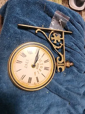 Victoria Station 1747 Hand Cast Solid Brass Wall Clock 360 Degree Swivel Vtg • $44.99