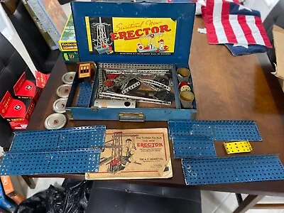 VINTAGE Gilbert 1930's Erector Set In Original Blue Metal Case W/ BOOKLET AS-IS • $39.99