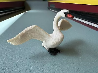 Schleich WHITE MUTE SWAN Adult Bird Figure Open Wings 13614 Retired Toy Duck • $7.50