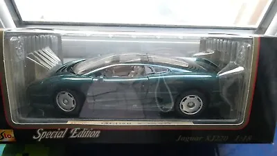 1992 Jaguar XJ220 Blue - Maisto 1/18 Scale BOXED • £49