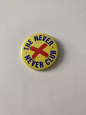 The Never Never Club - Vintage 1980s Police Safety Badge • £2.99
