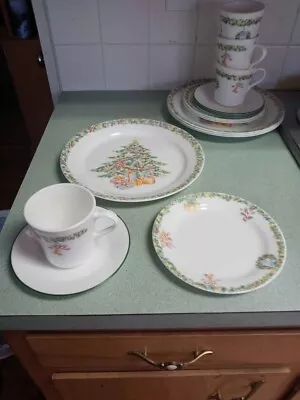 Corelle Vintage CHRISTMAS JOY 16 Piece  Service For 4 Mint **2 Sets Available** • $54.99