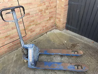 Used Pallet Truck Hand Pallet Pump Truck Warehouse • £100