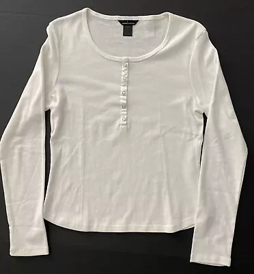 Moda International White Scoop Neck Henley - Large • $24.99