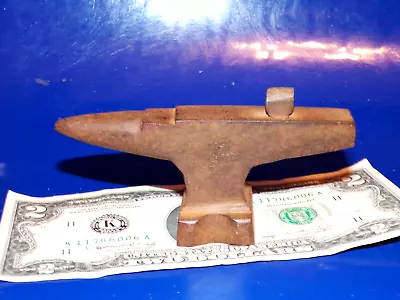 Vintage 4 1/8  Cast Iron Miniature Anvil W/Hardy • $35