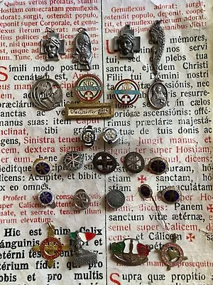 RARE VINTAGE LOT RELIGIOUS Pins/Brooches: Stunning N. 24 TOTAL - Vatican 1900's • $144.99