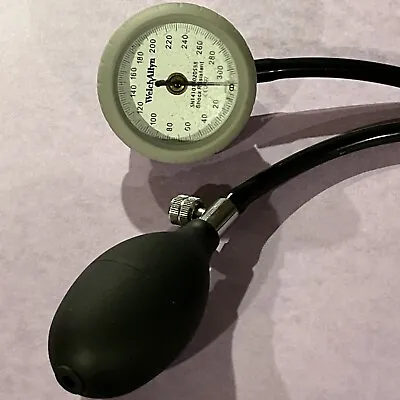 Welch Allyn DS44-11 DuraShock Series Quality Sphygmomanometer Gauge; Minimal Use • $60