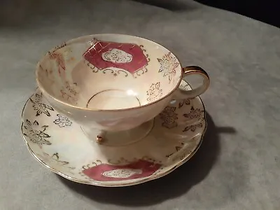  Lovely Lusterware 3 Footed Teacup C-131 • $7.50