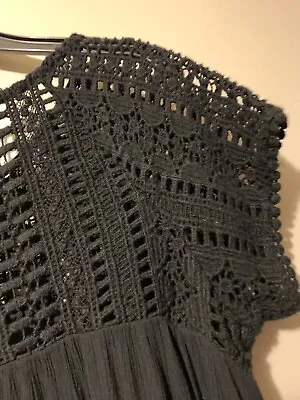£8.99 • Buy Next Size 8 Black Top Beautiful Crocheted Lace Effect Bodice - Fringed Hem