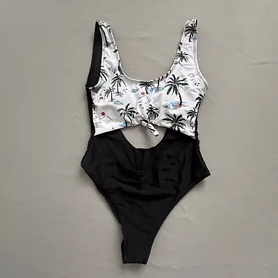 M Zaful Swimsuit Size 6 Women One-Piece Swimwear Island Print Black White Padded • £8.65