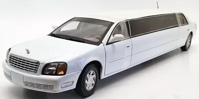 Sunstar 1/18 Scale Model Car 4232 - 2004 Cadillac Deville Limousine - White • £169.99